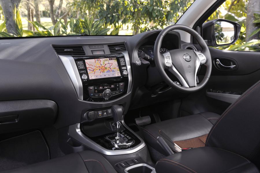 Торпедо Nissan Navara N-Trek (D23) 2019 года  (AU) (фото 6 из 18)